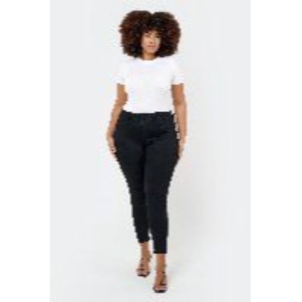 NWT Seven7 Plus Size Curvy Jean High Rise Skinny Black 24W Premium Quality